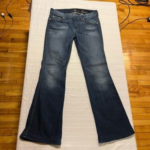 7 FOR ALL MANKIND Women Jean size 28